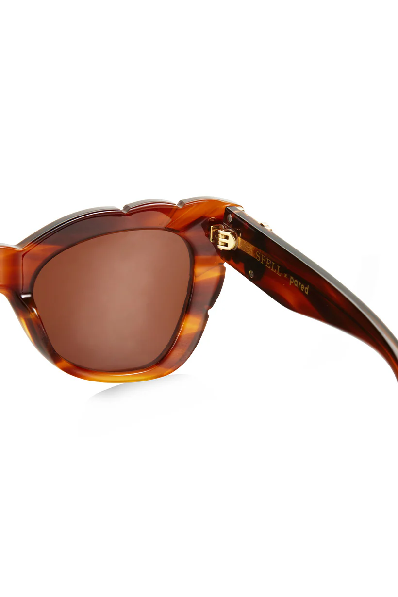 Marilyn Thick Arm with Solid Brown Lens Sunglasses - Image 5